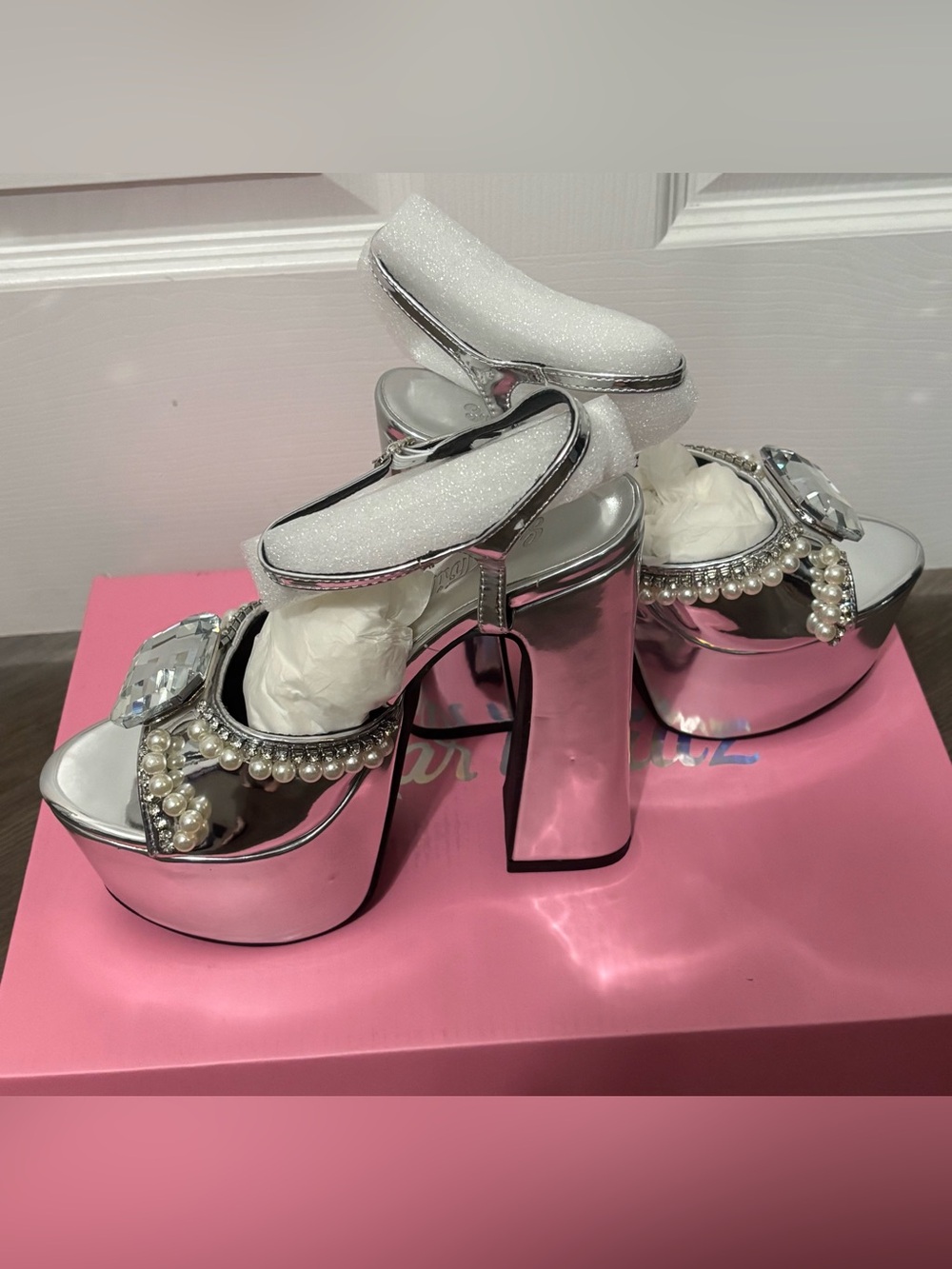NIB Dolls Kill / Sugar Thrillz Silver Sweet Revelation Platform Heels - Picture 4 of 12